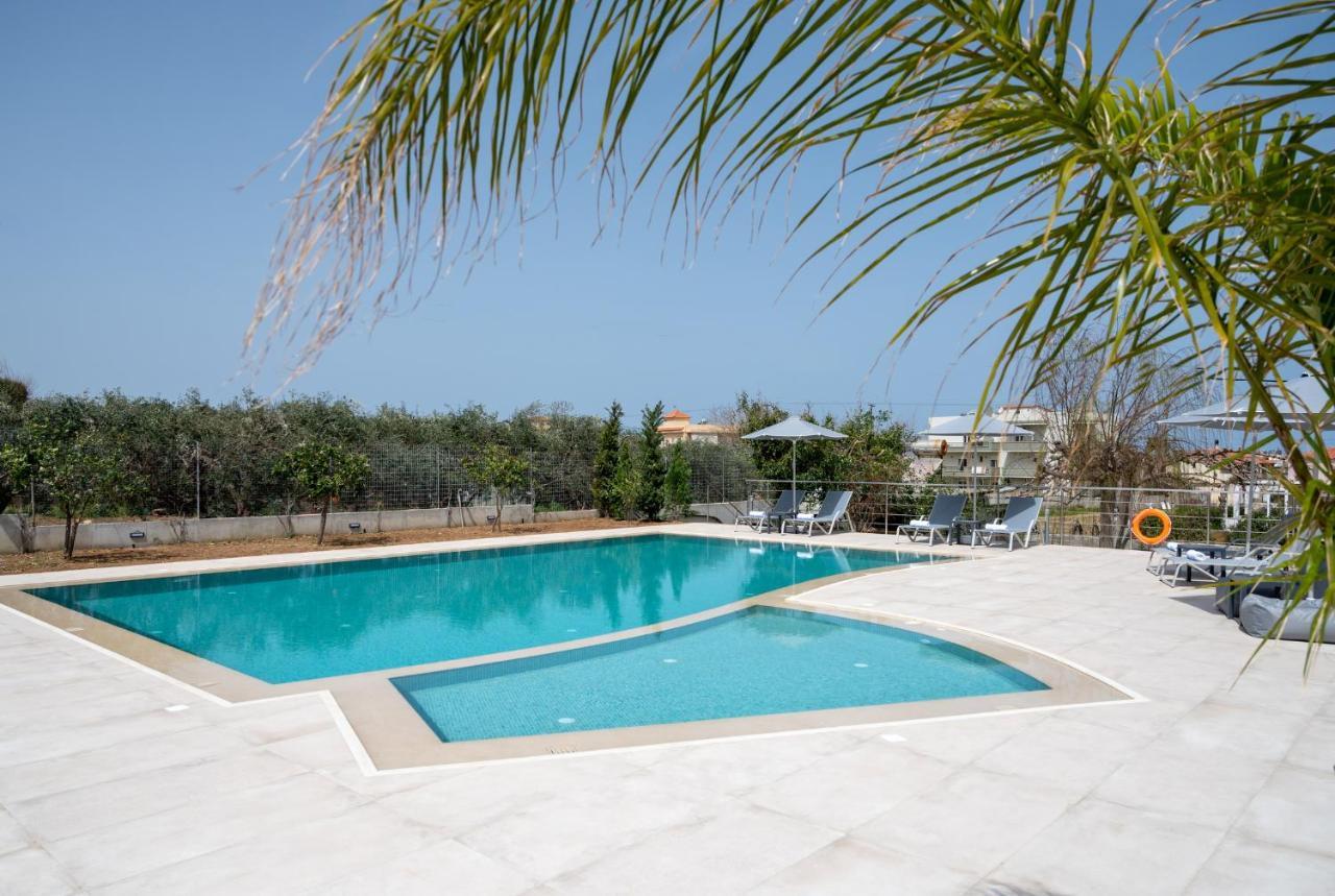 Destino Luxury Apts Ретимно Екстериор снимка